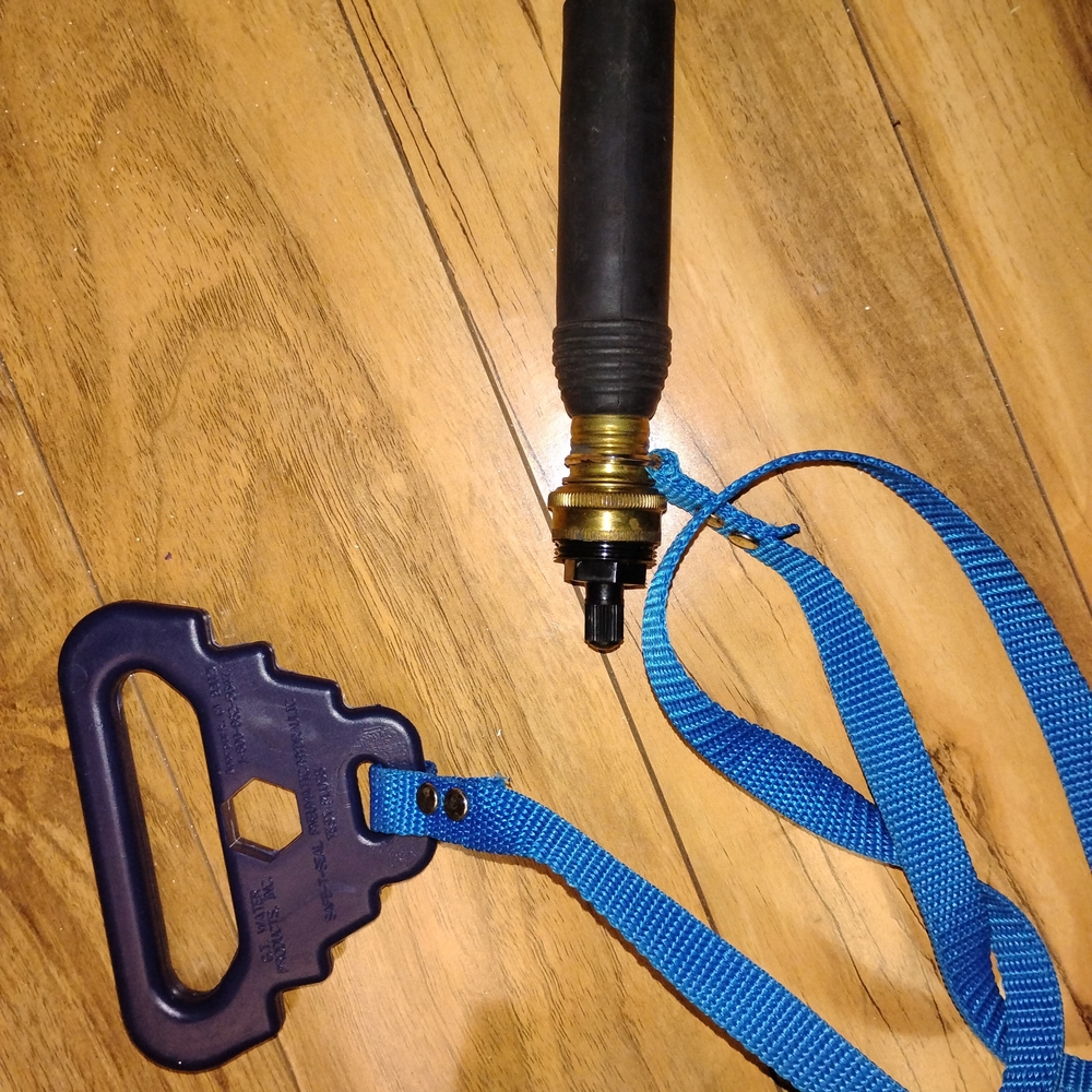 SAFE-T-SEAL Test Plug - Picture 7 of 9